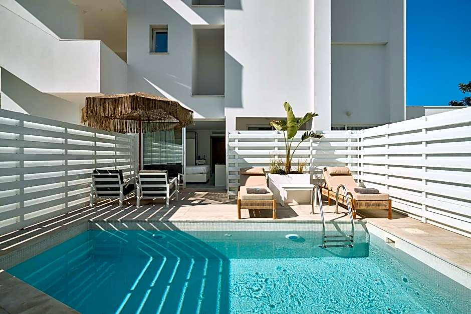 Hotel Napa Suites (Adults Only)
