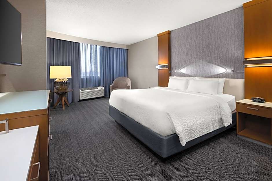 Courtyard by Marriott Minneapolis Downtown