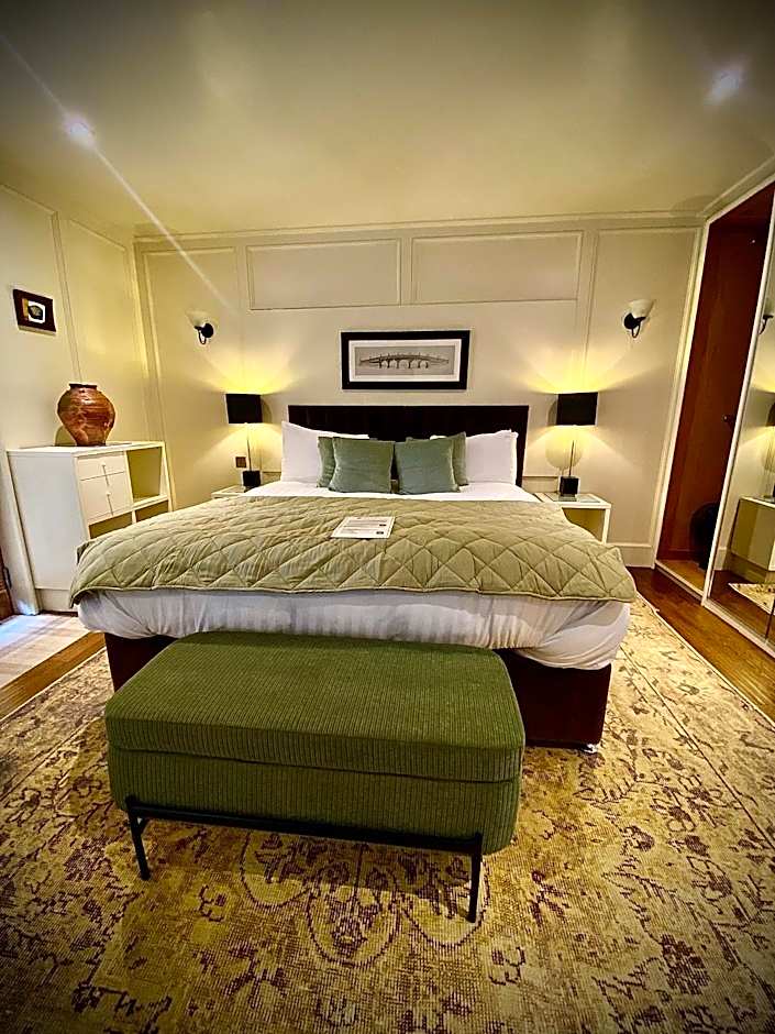 Photo 1 of 11 of Deluxe Junior Suite