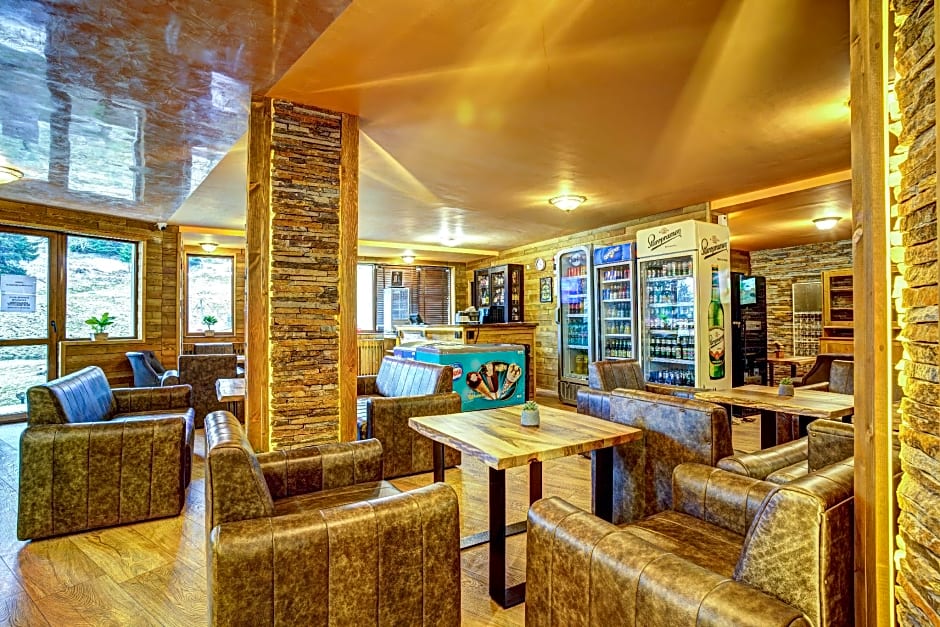 Forest Nook Aparthotel