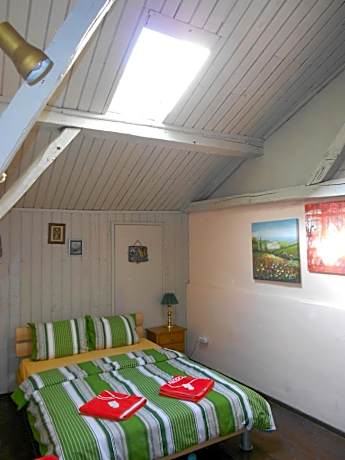 Double Room with Shared Bathroom