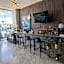 Luxurious Oceanfront condo with Unmatched Panoramic Views