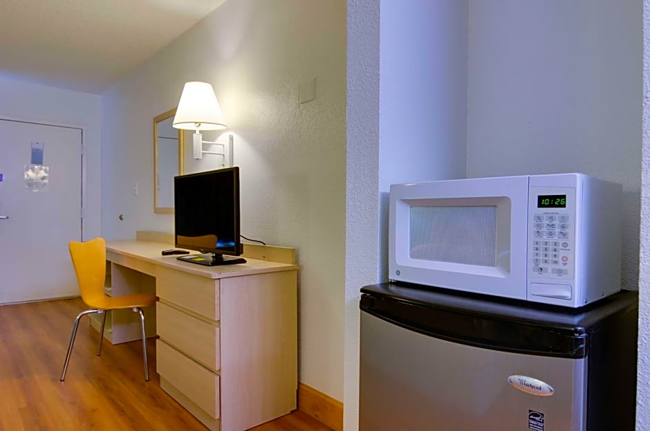 Motel 6-Atlanta, GA