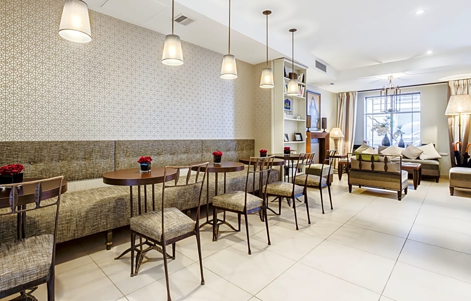 Hôtel Paris Louvre Opéra