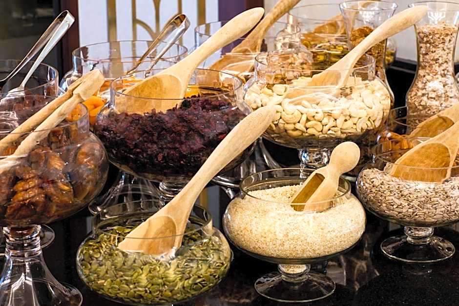 The Diplomat Radisson Blu Residence