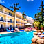 Cairns Queenslander Hotel & Apartments