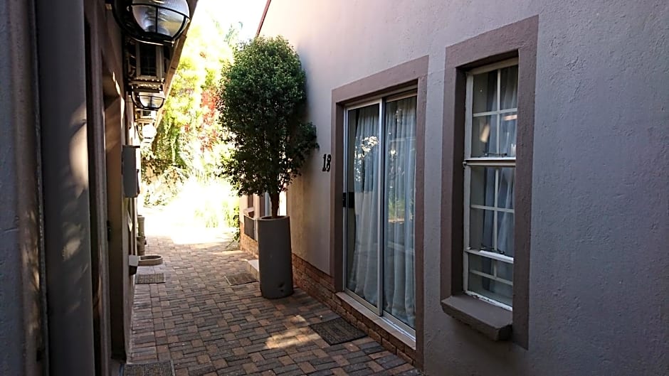 Country Blue Luxury Guest House