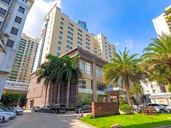 Jincheng Hotel (Guangzhou Zhongshan Hospital Dongshankou Metro Station)