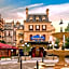 Disney Hotel Cheyenne + Tickets