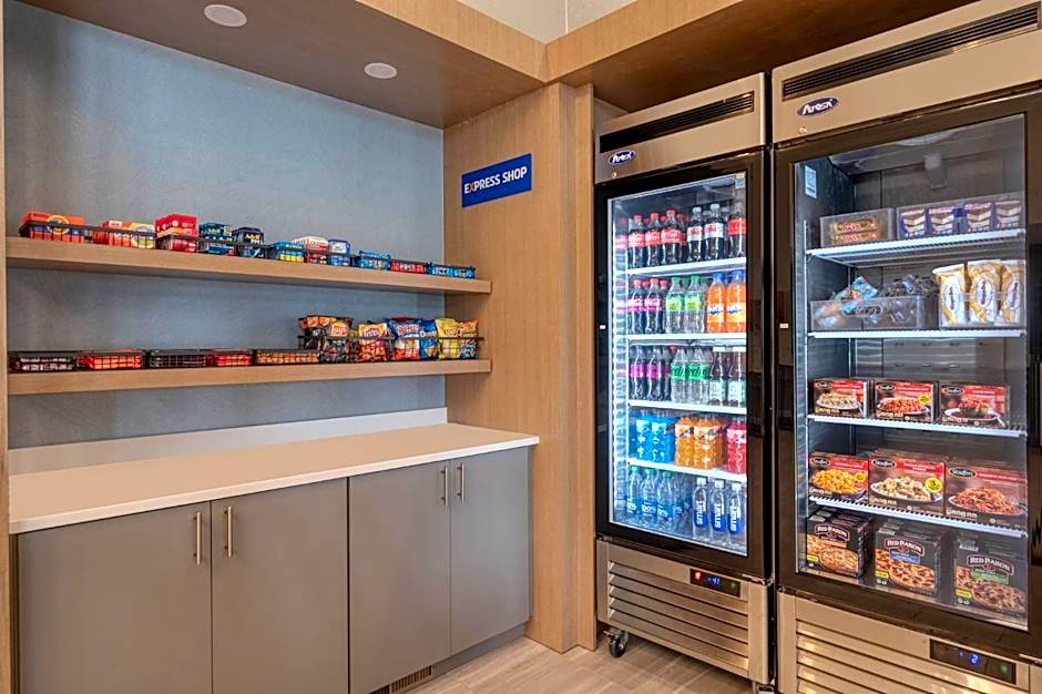 Holiday Inn Express & Suites Wadsworth by IHG