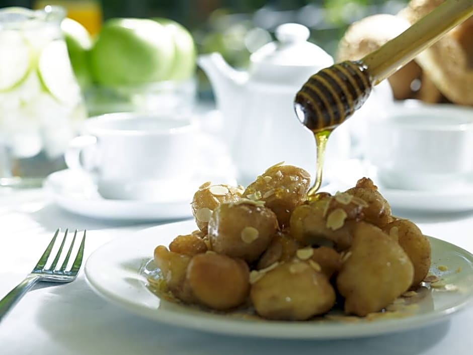 Mitsis Ramira Beach Hotel