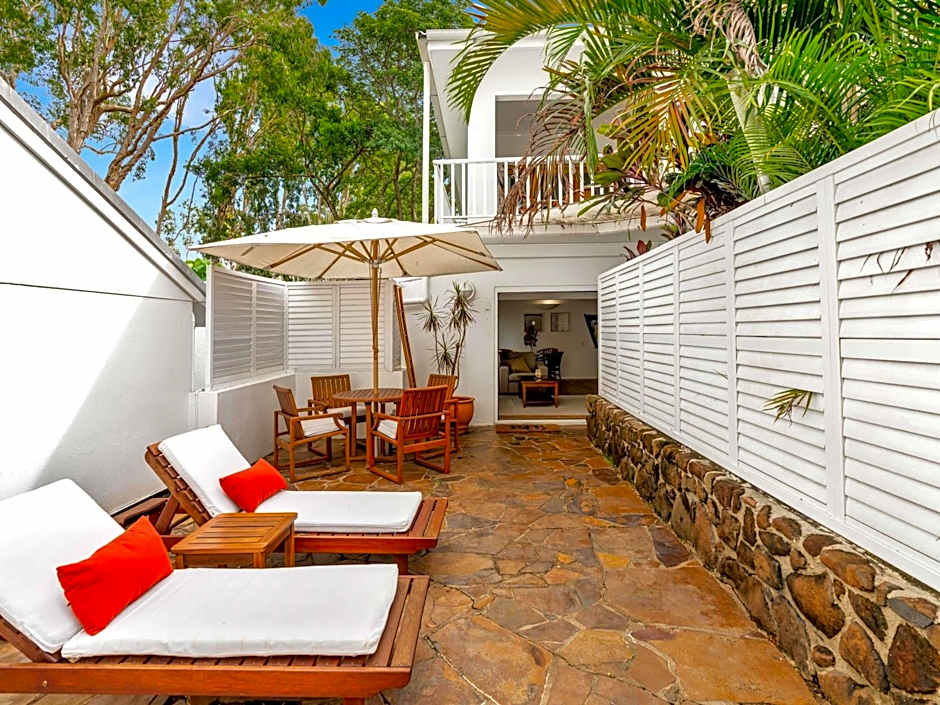 The Reef House Adults Retreat