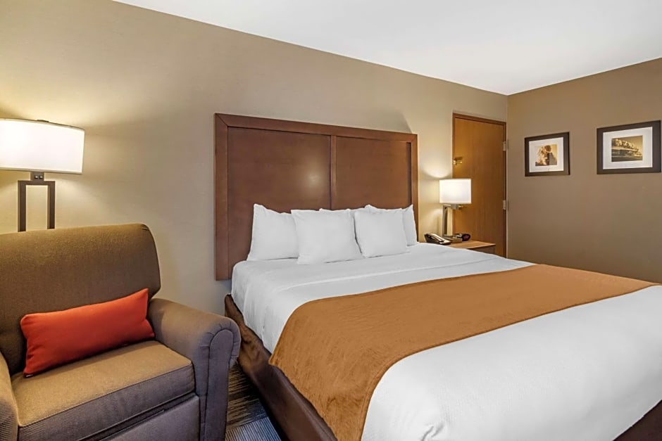Comfort Inn Sedalia Station