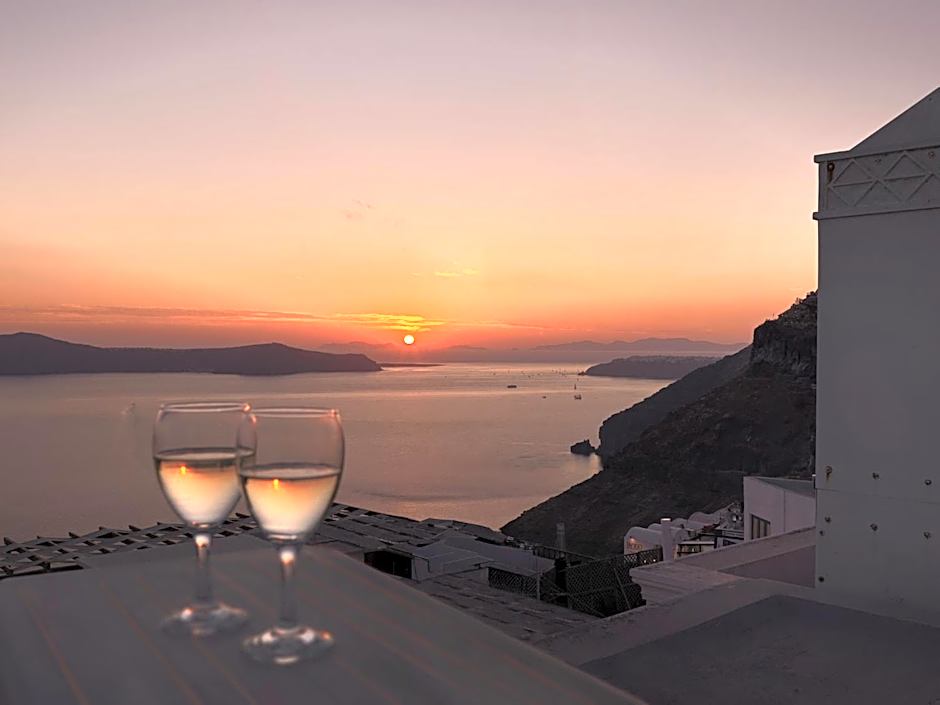 Tatakis Design Hotel, Fira