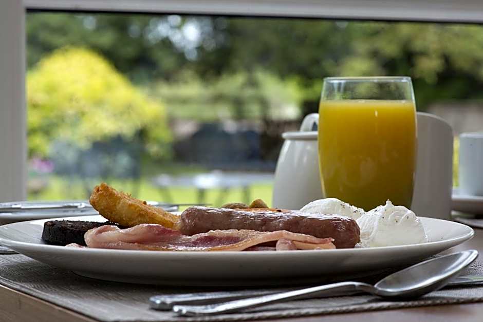 Woodlands Lodge Hotel