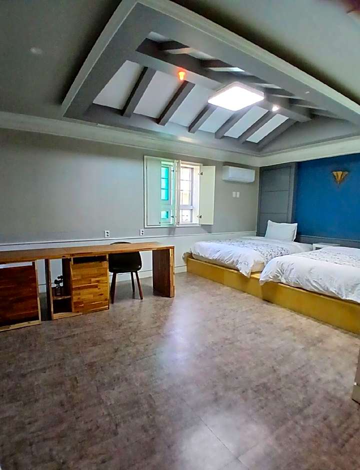 Hiddenhill Bulkuksa Hotel