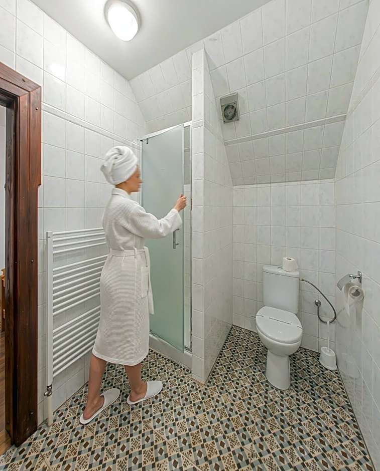 Hotel Salamander - Garni