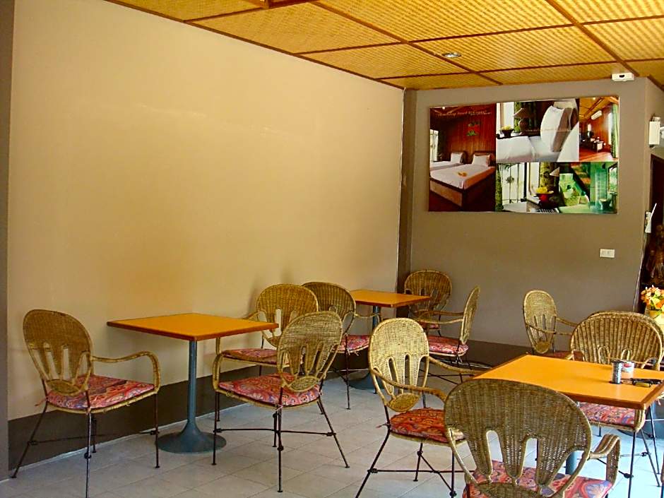 Indie House @ Maerim