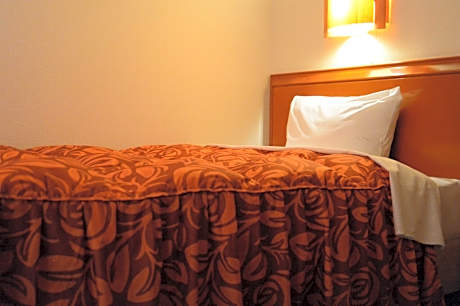 Single Room - Non-Smoking