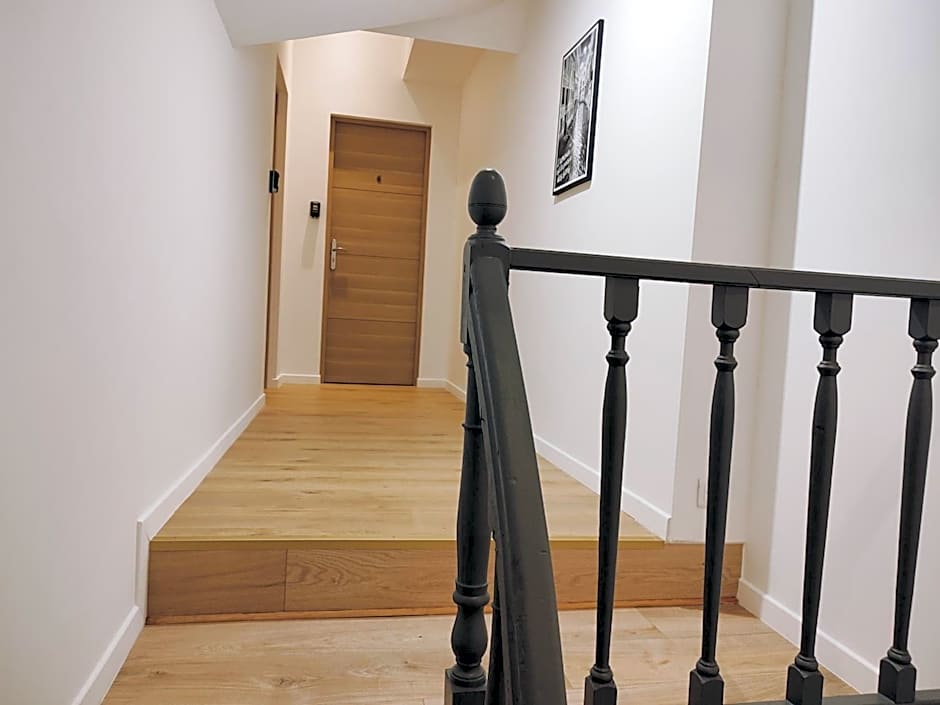 Studios Lsquare Residence AFPA