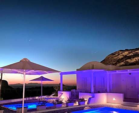 Superior Villa with Private Outodoor Heated Pool