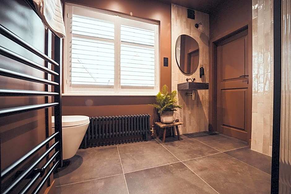 The Silk Rooms, at The Freemasons Inn