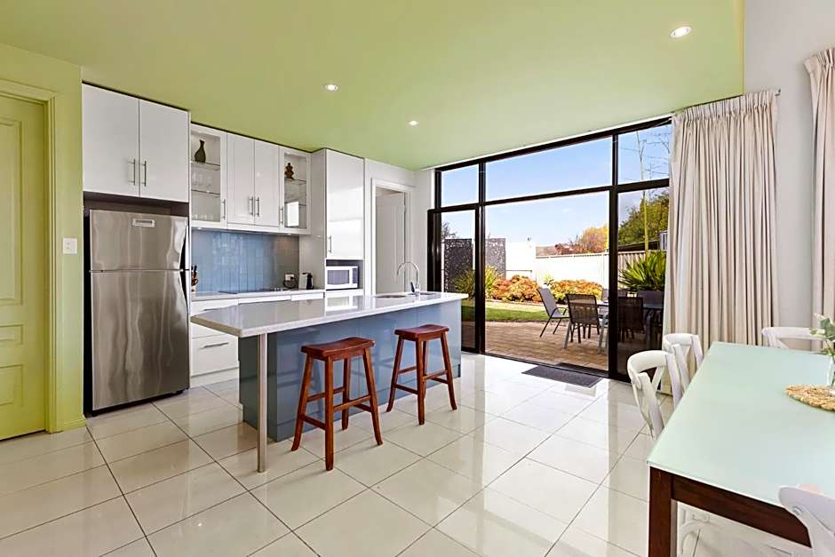 Merlot Verdelho Townhouses