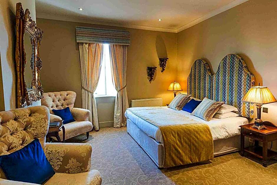 Ye Olde Bell Hotel & Spa