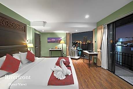 Riverfront Room