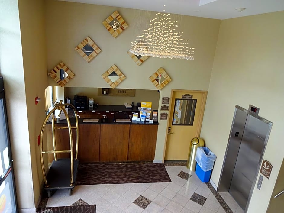 Bellerose Inn