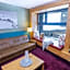 Wohlfühlhotel Hubertushof am Arlberg - Ski-In & Ski-Out - Sky Pool