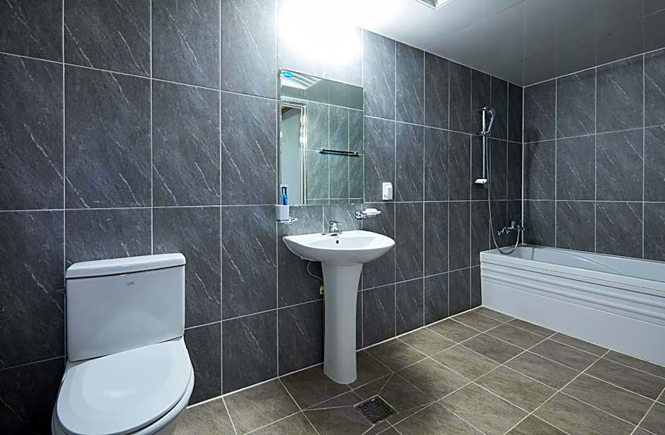 Buantreehotel Blackhouse