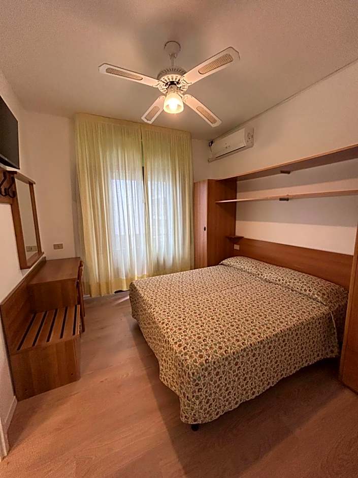 Hotel Mirage