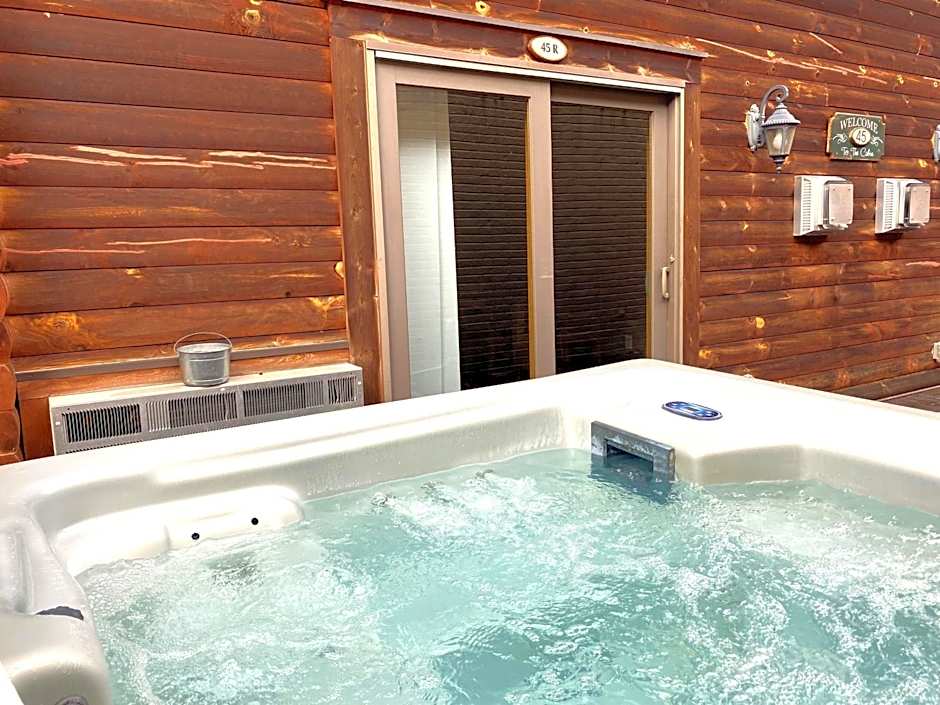 The Lodges at Sunset Village