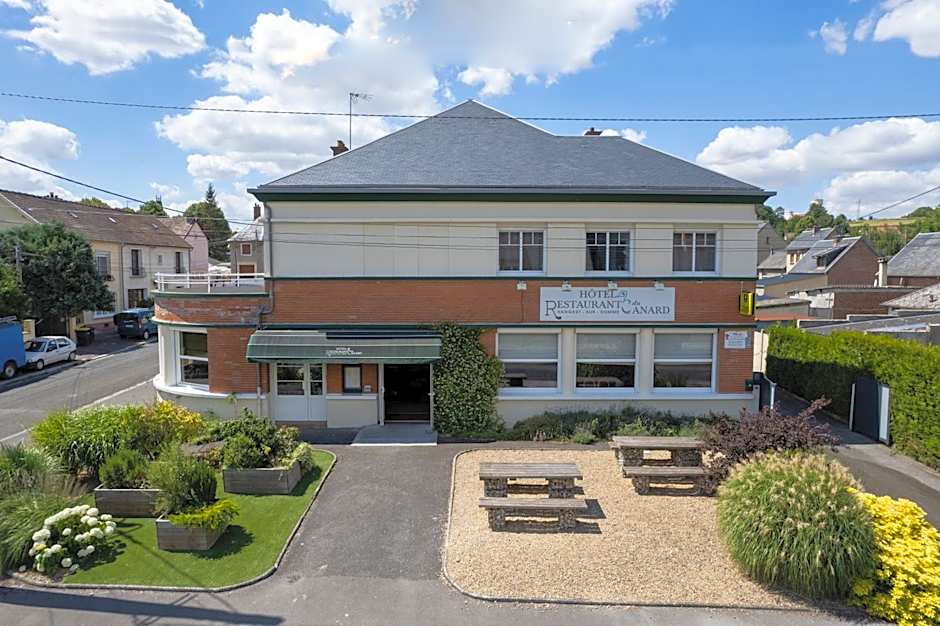LOGIS - Hôtel Restaurant Du Canard