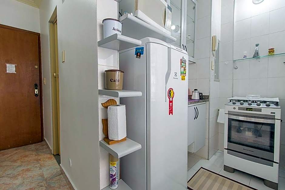 Side Ocean View: Cozy Studio