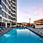 Hilton Kansas City Country Club Plaza