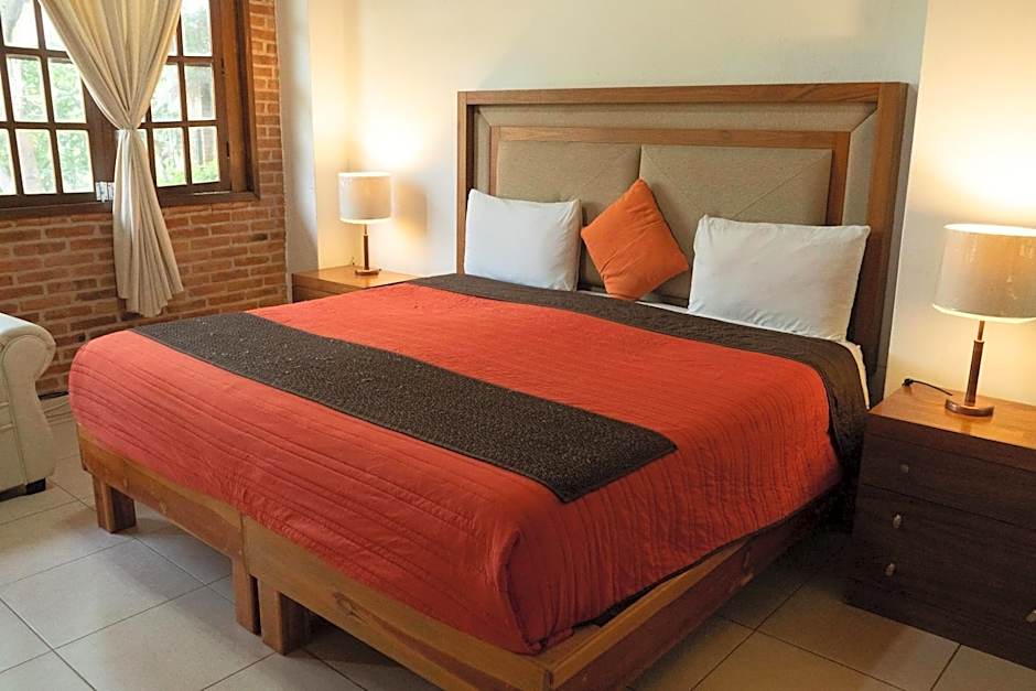 Capital O La Joya Del Lago