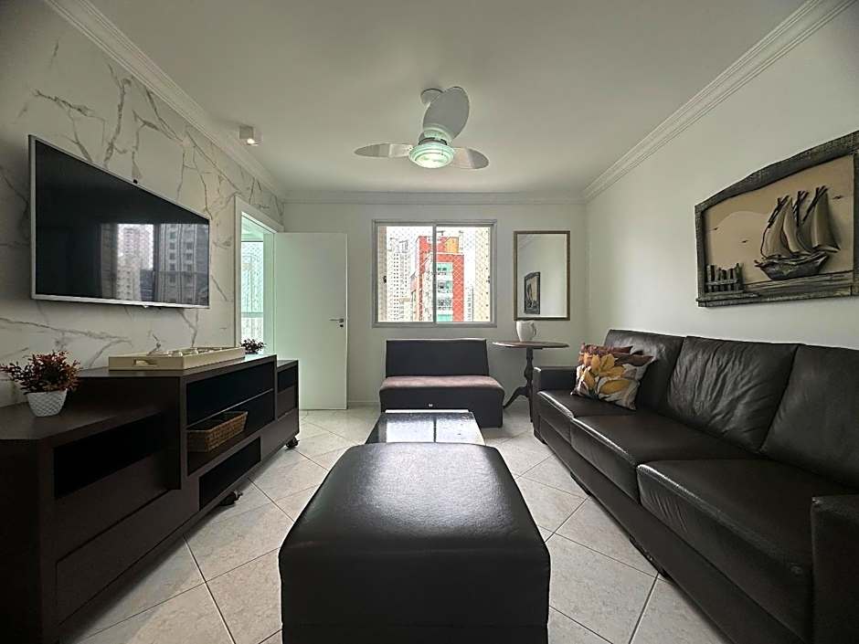 AM01- 3 Suítes | Pé na Areia | Centro | Garagem