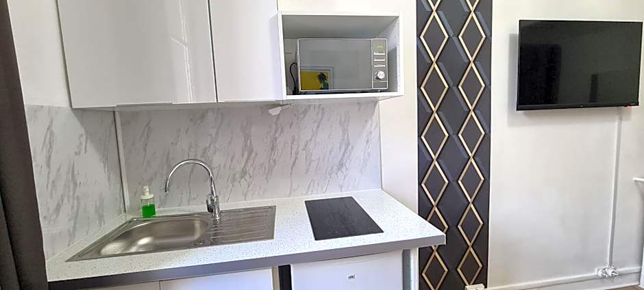 SeaYouSoon Inn Cannes - Studios