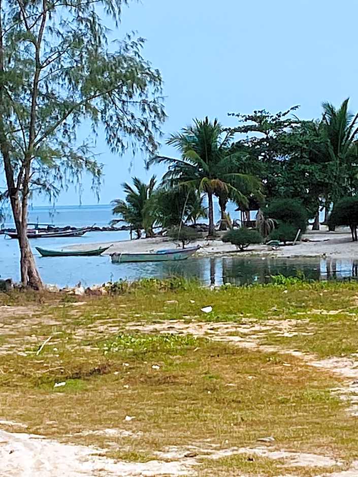 Phangan Chalet Bungalow & House