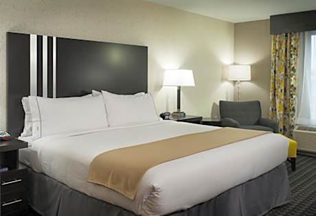 King Room - Hearing Accessible/Non-Smoking