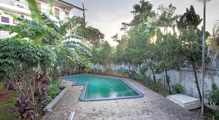 Capital O 332 Residence G17 Kemang