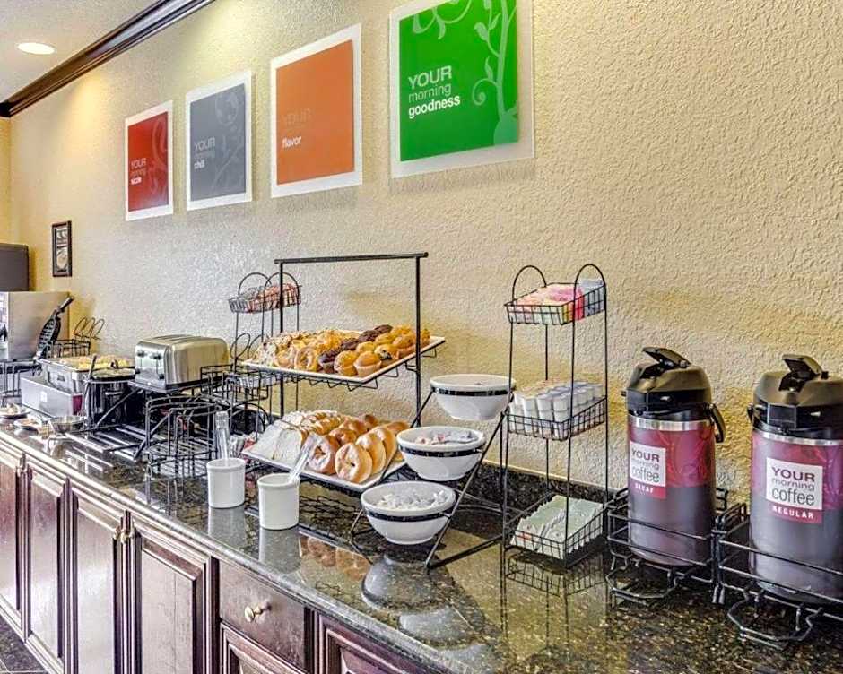 Quality Inn & Suites Slidell