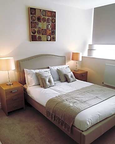 Portfolio Apartments - Stevenage Town Centre