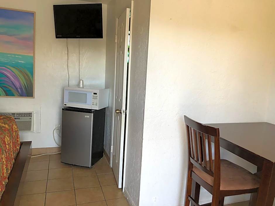 Glades Motel - Naples