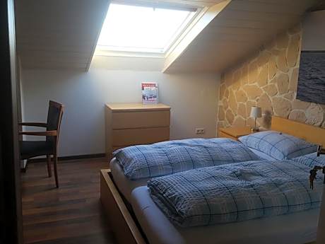 Single Room - Attic - without balcony