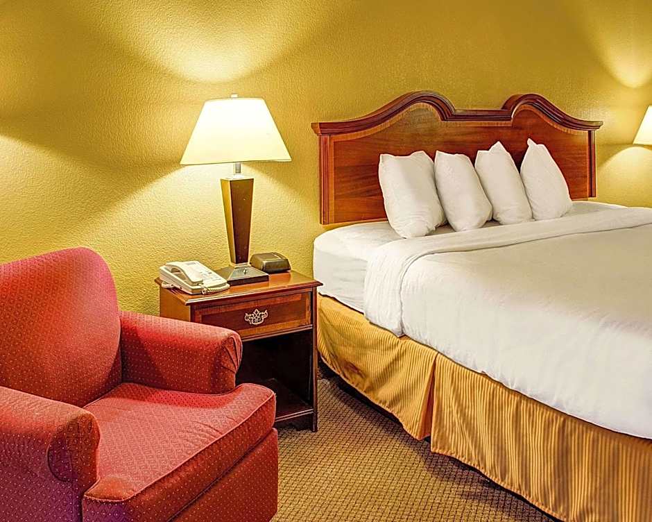 Quality Inn North