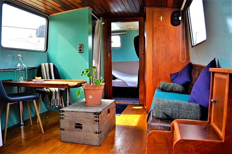 Floating B&B Amsterdam