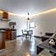 L301 1Bdrm 1bath fits 6 AC Rooftop views